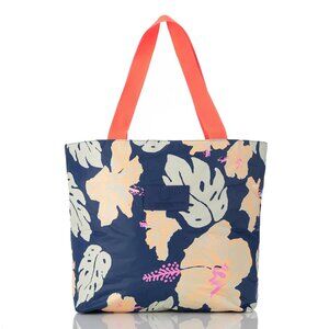 Aloha Collection Day Tripper Tote
